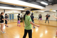 Let's Dance!!　ダンス部初日の様子。