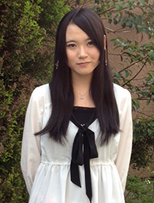 阿部 礼奈さん