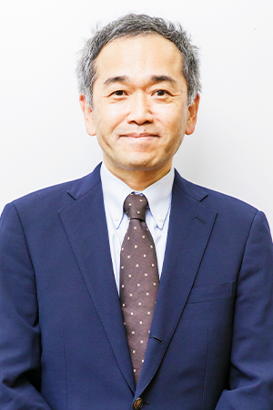 菊池 一仁 校長