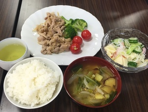 スクーリング　調理実習に潜入