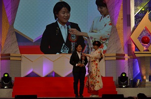 畑岡奈紗さん、第51回ビッグスポーツ賞新人賞の表彰式に出席