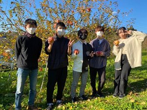 ルネ林檎の収穫と食育の秋