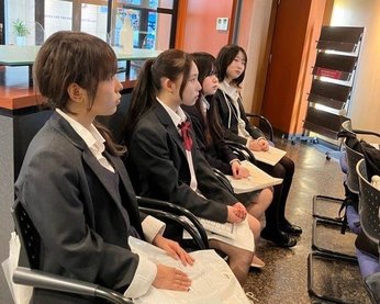 【新宿代々木通学コース】専門学校見学に行きました！～「進路」の講義紹介～