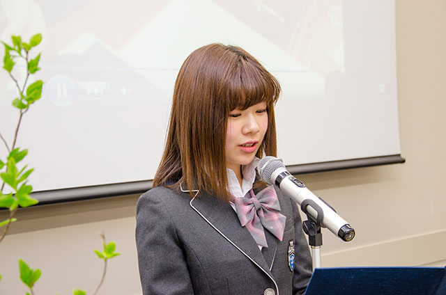 在校生もルネサンス高校の入学式のお手伝いしました 16年04月28日 通信制高校のルネサンス高等学校 在校生もルネサンス高校の入学式のお手伝いしました 16年04月28日 通信制高校のルネサンス高等学校