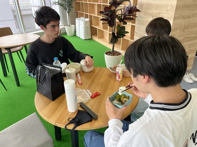 Image (2).jpg