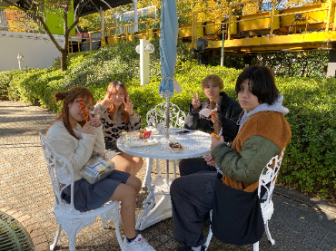 ダウンロード (1).png