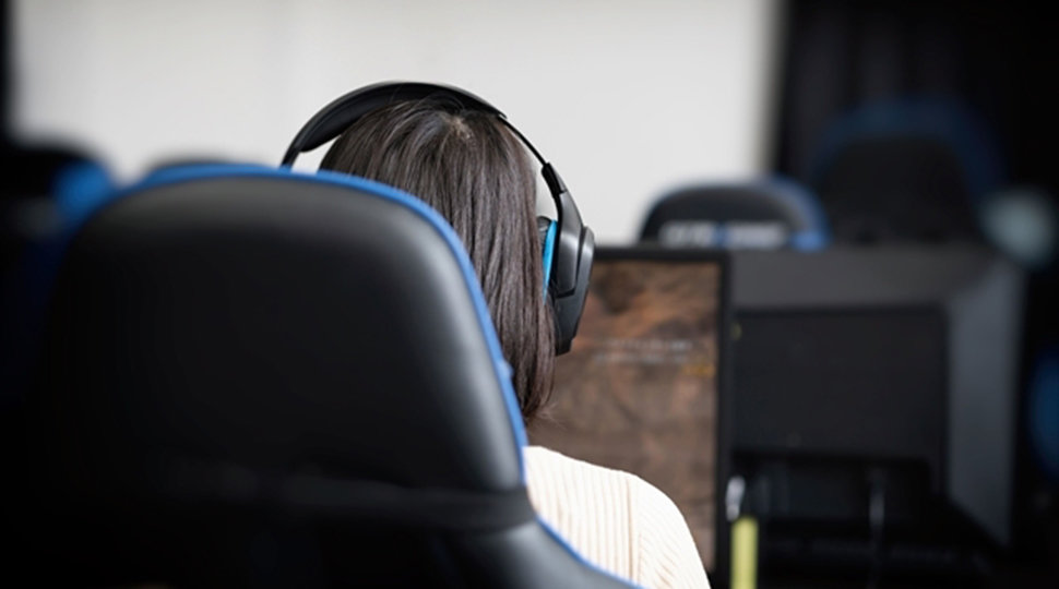 eスポーツを学べる高校も急増中