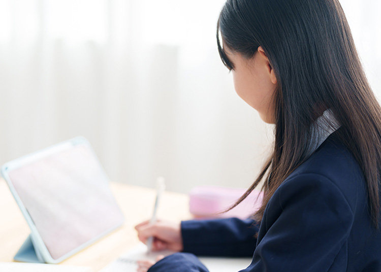 ひきこもりの中学生の特徴とは？原因やおすすめの進学先、対処法を徹底解説