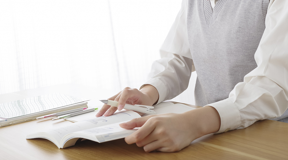 通信制高校に通う人も使える補助金とは?