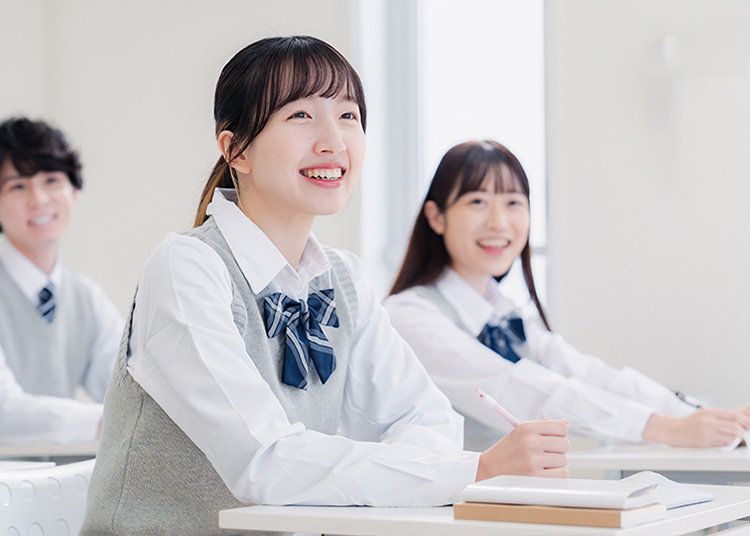 通信制高校に通う生徒数はどのくらい？増加傾向にある理由も紹介