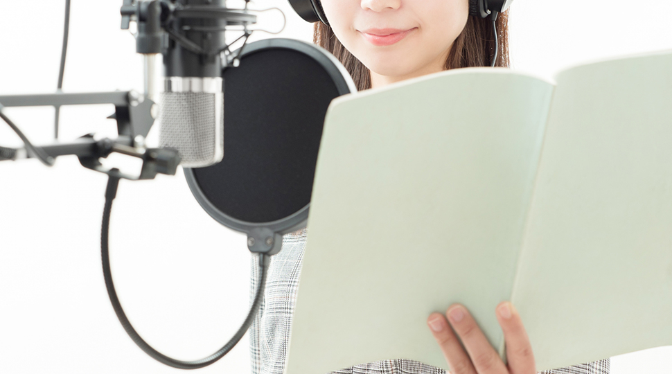 声優をめざす人に通信制高校がおすすめな理由とは?