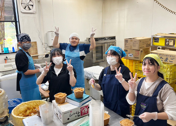 味噌を製作