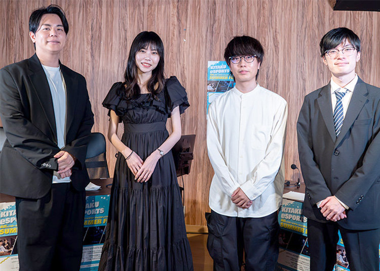 202407 KITAKU eSPORTS SUMMER FESTIVAL 2日目 左から平岩康佑さん、大友美有さん、あかいぬさん、焼きソーばさん