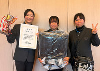 ヨネックスジュニアカップ東海・北陸地区高等学校ゴルフ対抗戦で女子団体優勝・石井菜花さんが個人優勝の2冠