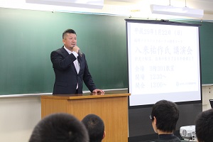 入来祐作氏 福岡ソフトバンクホークス投手コーチ の講演 通信制高校のルネサンス高等学校 入来祐作氏 福岡ソフトバンクホークス投手コーチ の講演 通信制高校のルネサンス高等学校