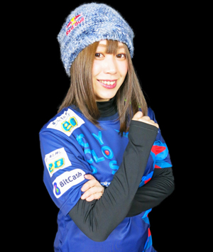 スペシャルゲスト 日本女子初 レッドブルアスリート Eスポーツ たぬかな さんがオープンキャンパスに 通信制高校のルネサンス高等学校