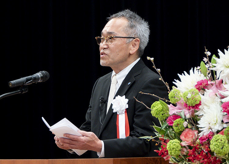 2024年度 卒業証書授与式 ｜ 通信制高校のルネサンス高校グループ